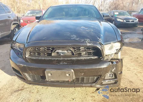 2014 Ford Mustang V6 Premium from USA, damaged, VIN 1ZVBP8AM6E5209691